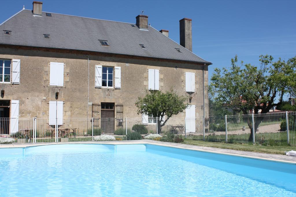 Chateau Latour Fours  ภายนอก รูปภาพ